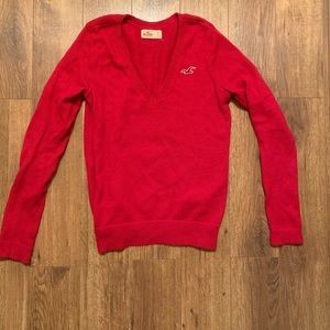 Hollister Long Sleeve V-Neck Sweater